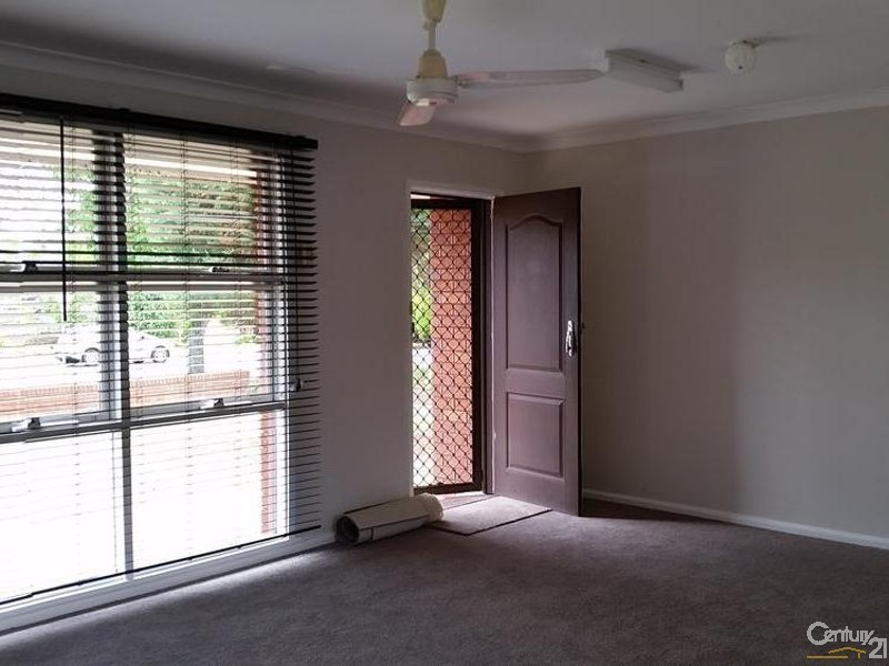 18 Flinders Rd, Georges Hall NSW 2198