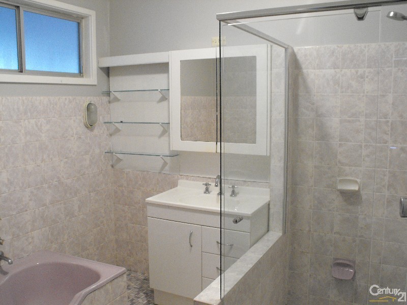 21 Higgins, Condell Park NSW 2200