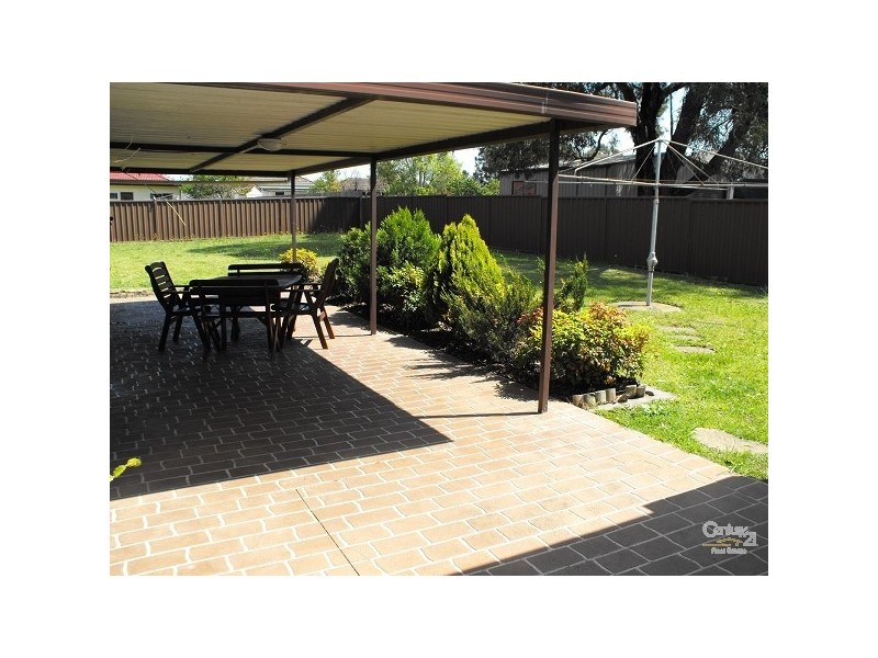 18 FIFTH AVENUE, Condell Park NSW 2200