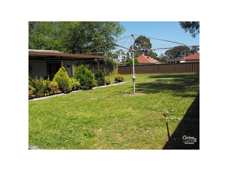 18 FIFTH AVENUE, Condell Park NSW 2200