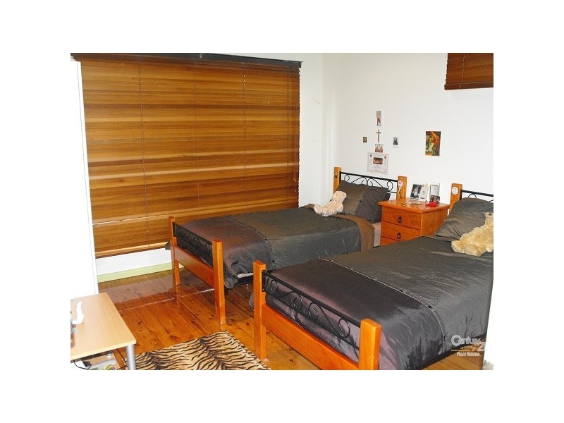 4 FOURTH AVE, Condell Park NSW 2200