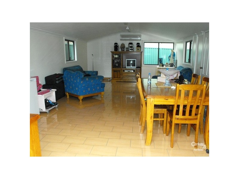 4 FOURTH AVE, Condell Park NSW 2200