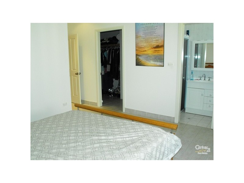 9 WINIFRED ST, Condell Park NSW 2200