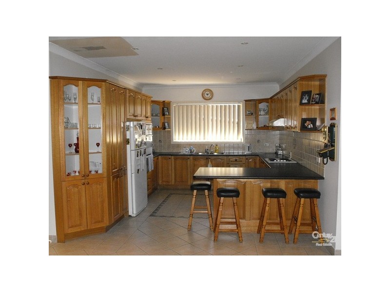 9 WINIFRED ST, Condell Park NSW 2200