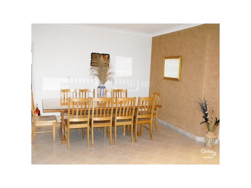 9 WINIFRED ST, Condell Park NSW 2200