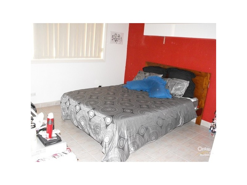 9 WINIFRED ST, Condell Park NSW 2200