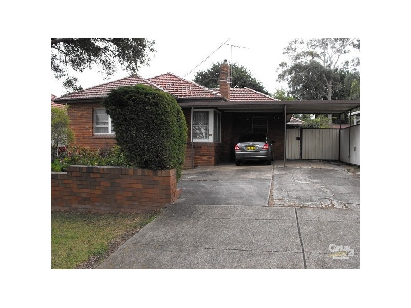 14 YANDERRA ST,, Condell Park NSW 2200