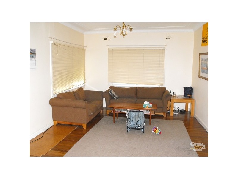 35 SIMMAT AVE, Condell Park NSW 2200
