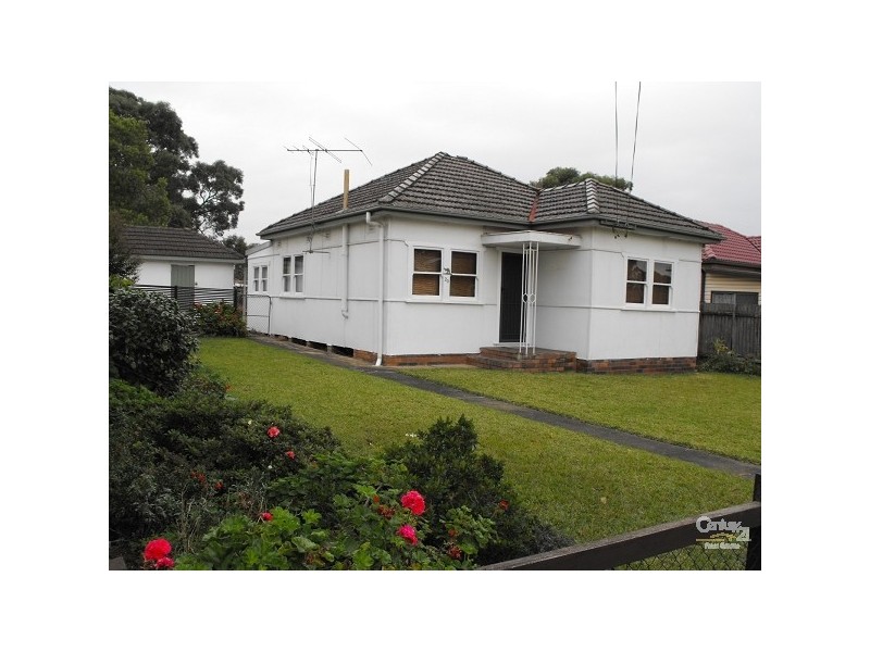 20 FOURTH AVE, Condell Park NSW 2200