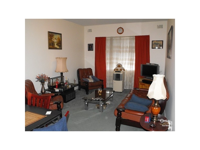 4/20 BENAROON RD, Lakemba NSW 2195