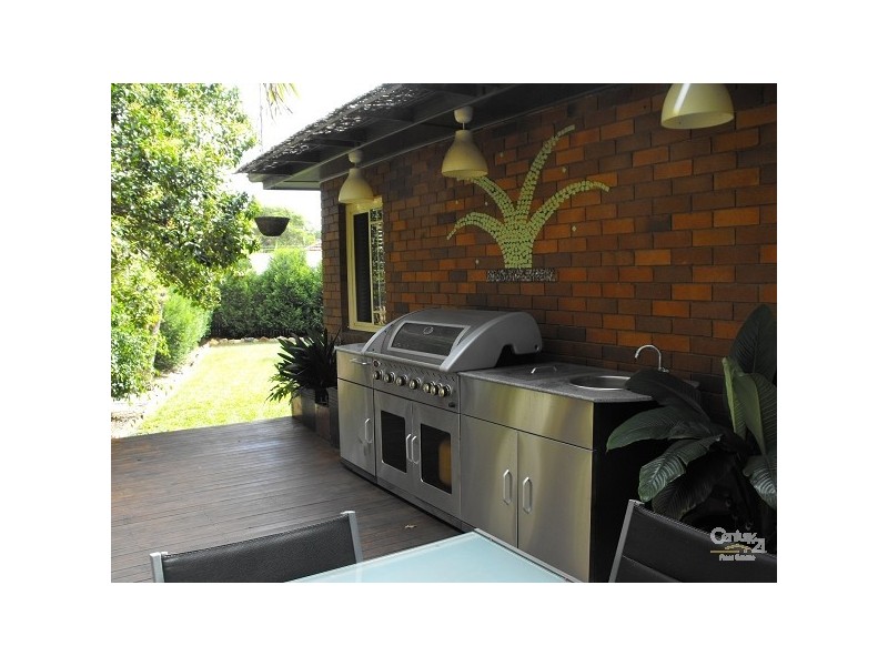 5 BENSON, Carramar NSW 2163