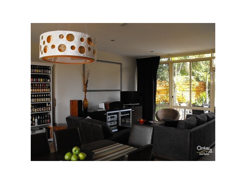 5 BENSON, Carramar NSW 2163