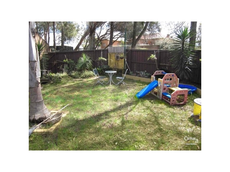 7/1 Kardella Court, Condell Park NSW 2200