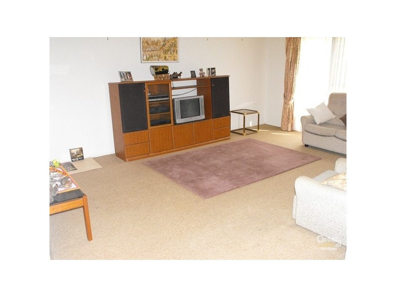 8 ASH ST,, Georges Hall NSW 2198