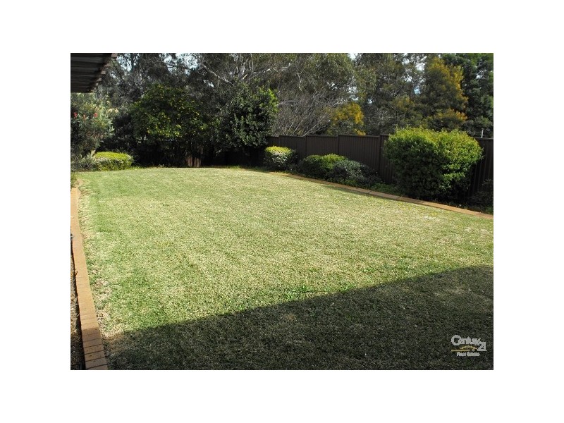 8 ASH ST,, Georges Hall NSW 2198