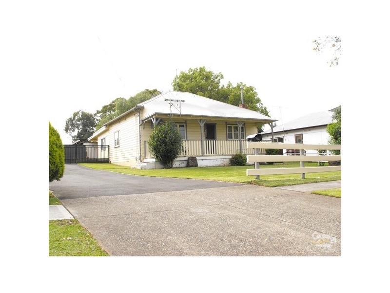 101 SIMMAT AVE, Condell Park NSW 2200
