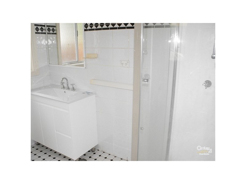 101 SIMMAT AVE, Condell Park NSW 2200