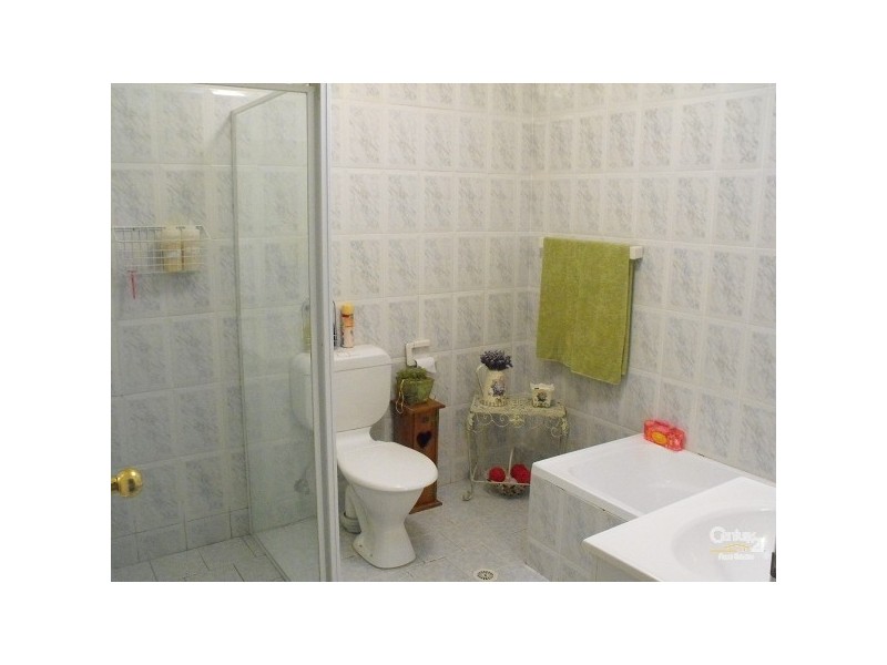 2/58 Simmat Avenue, Condell Park NSW 2200