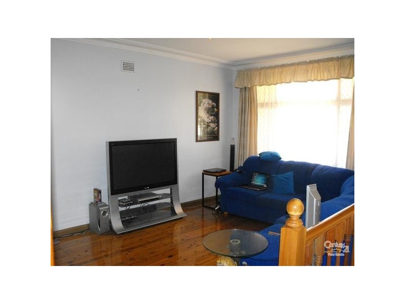 28 ALPHA ST, Chester Hill NSW 2162