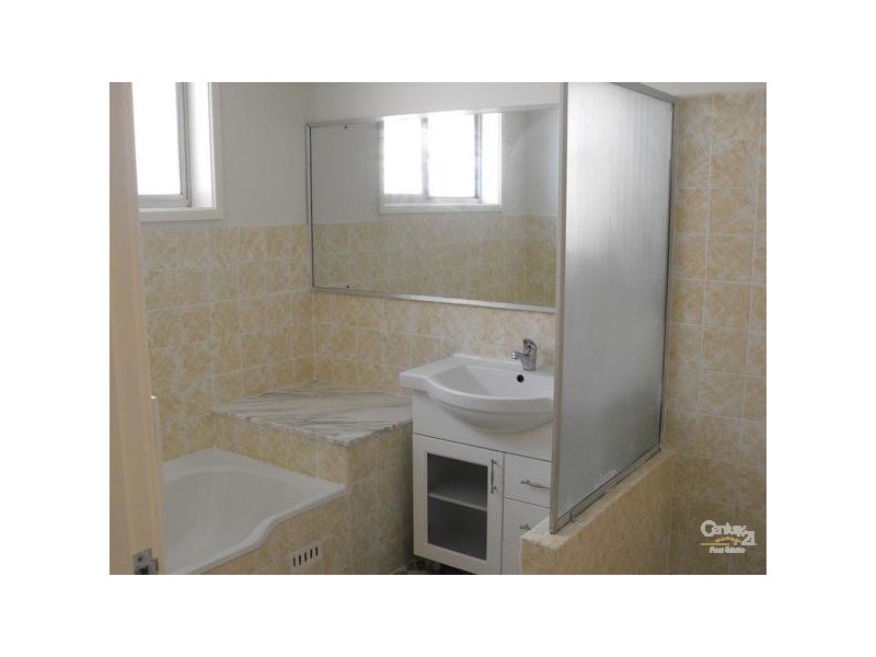 54 Rex Road, Georges Hall NSW 2198