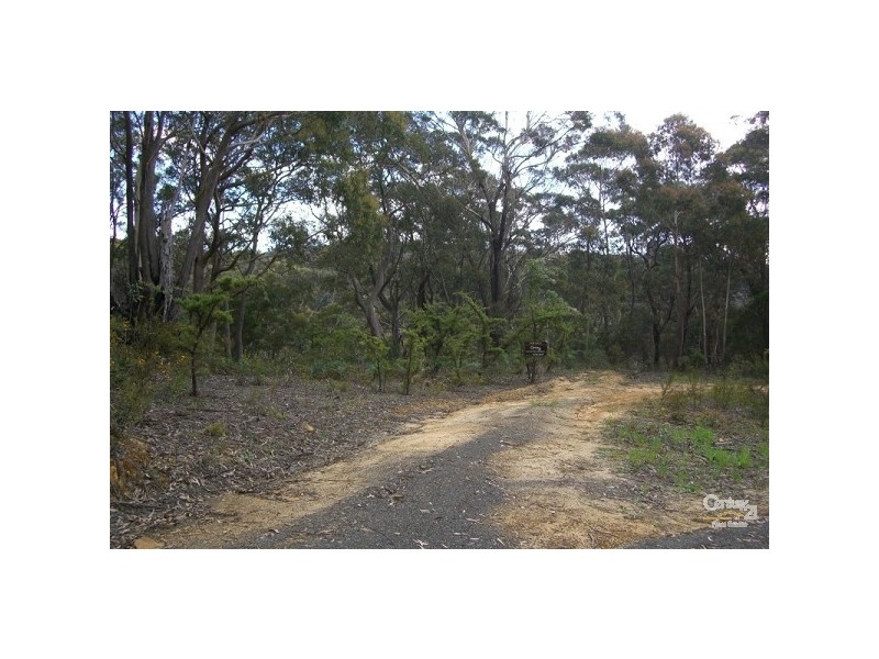 34 Booth Road, Bullaburra NSW 2784