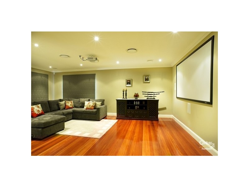 77 Sinclair Crescent, Wentworth Falls NSW 2782