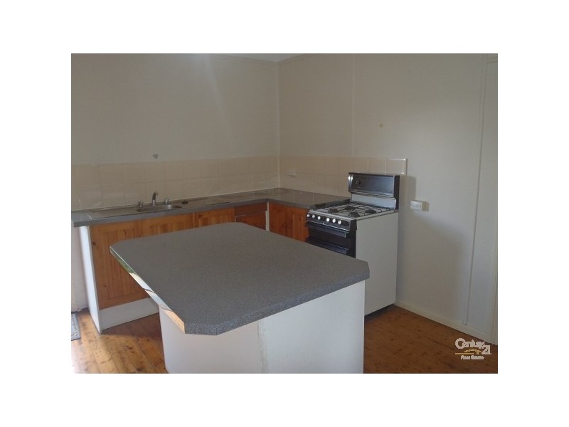 2/7 Lovel Street, Katoomba NSW 2780