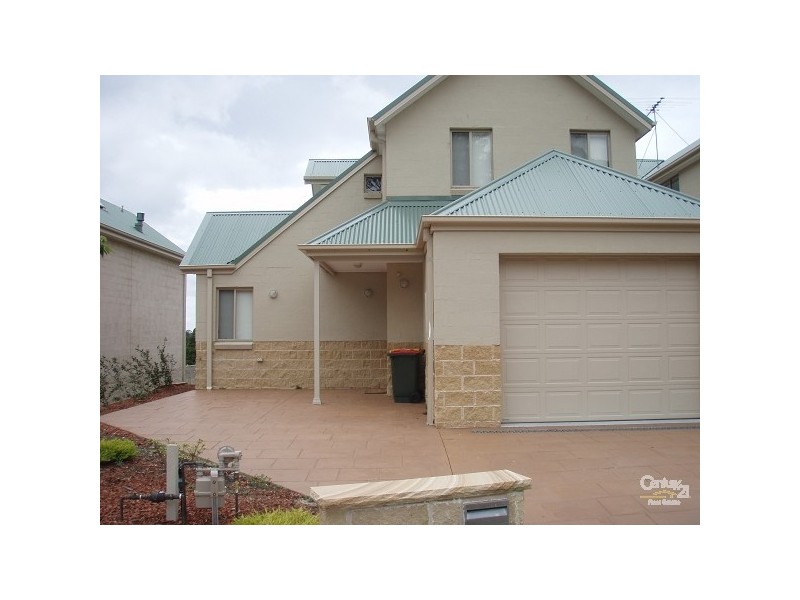 Villa 4 Stuarts Road, Katoomba NSW 2780