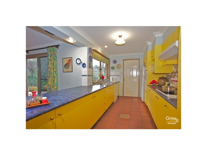16 Hester Road, Leura NSW 2780