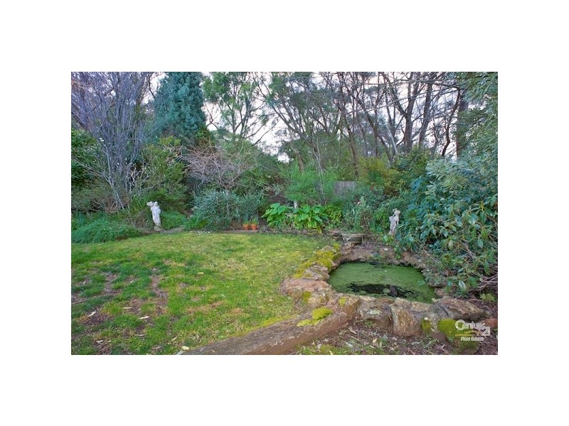 16 Hester Road, Leura NSW 2780