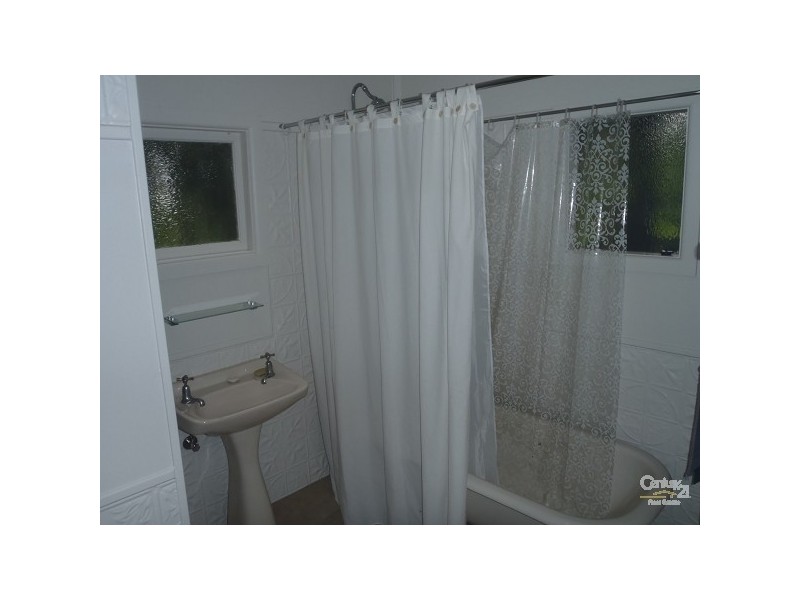 21 A Blaxland Road, Wentworth Falls NSW 2782