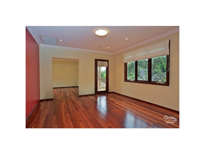 18 Cook Street, Leura NSW 2780