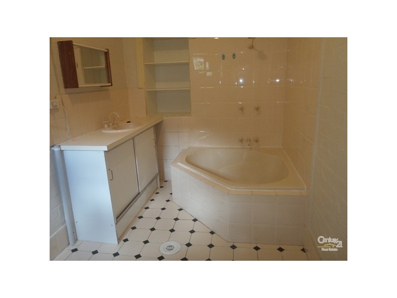 2/7 Lovel Street, Katoomba NSW 2780