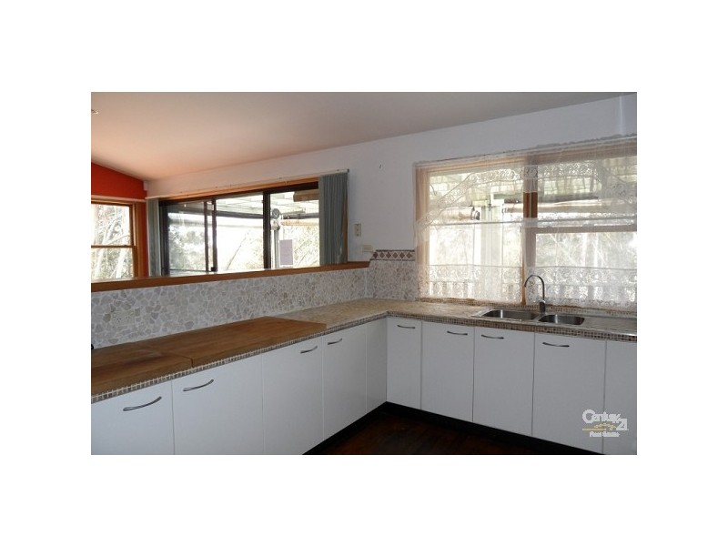 9 Queens Road, Leura NSW 2780