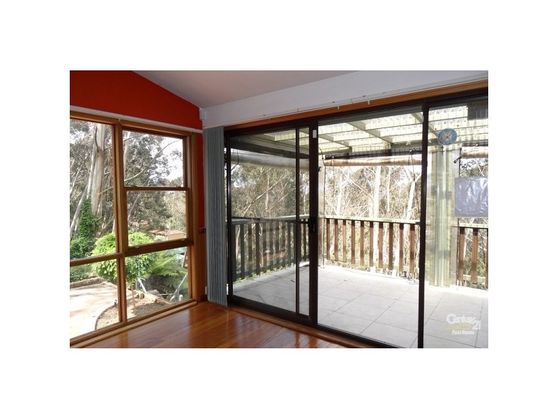 9 Queens Road, Leura NSW 2780