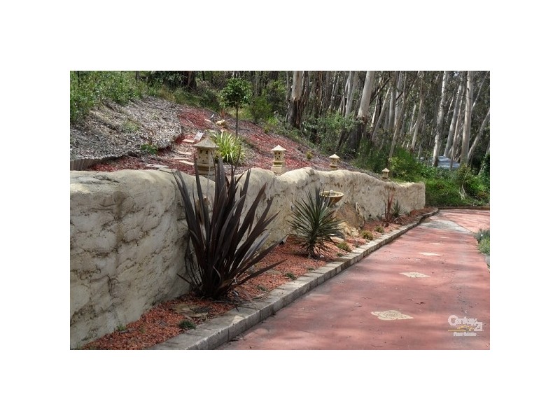 9 Queens Road, Leura NSW 2780