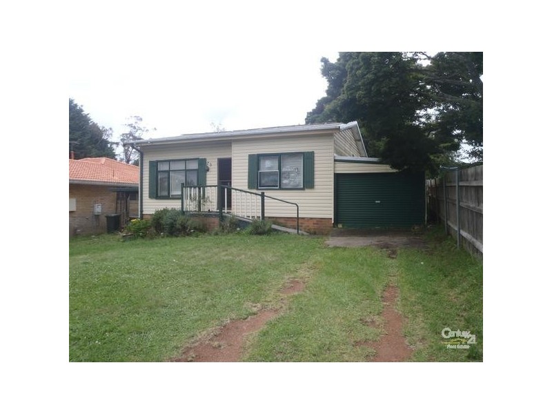 23 Paris Parade, Katoomba NSW 2780