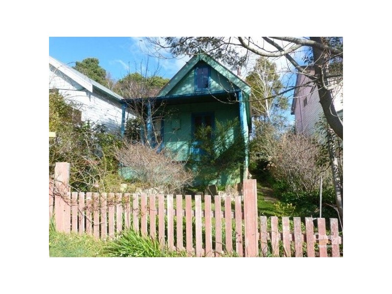 90 Camp Street, Katoomba NSW 2780