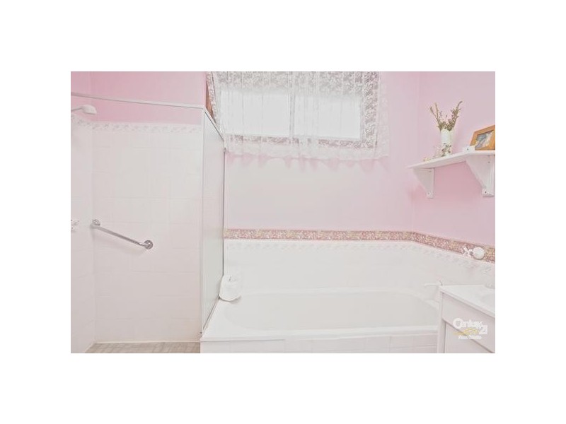 65 Shortland Street, Wentworth Falls NSW 2782