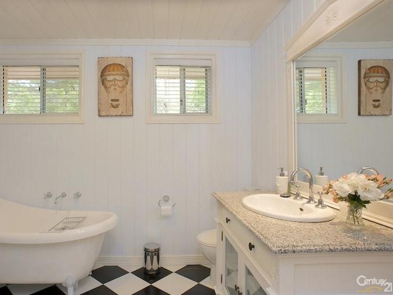 82 Craigend Street, Leura NSW 2780