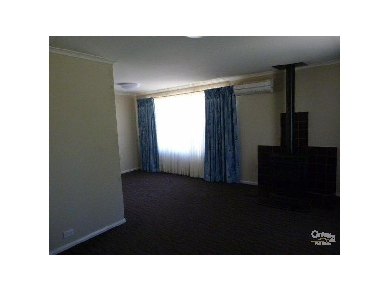 77 Railway Parade, Bullaburra NSW 2784