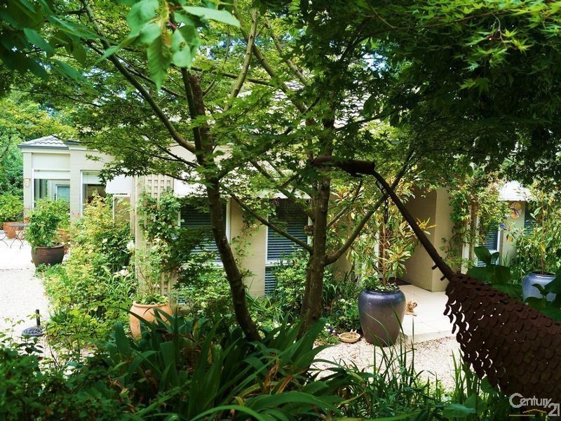 16 Holmes Street, Leura NSW 2780