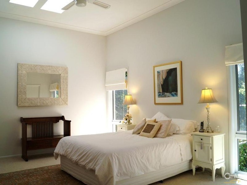16 Holmes Street, Leura NSW 2780