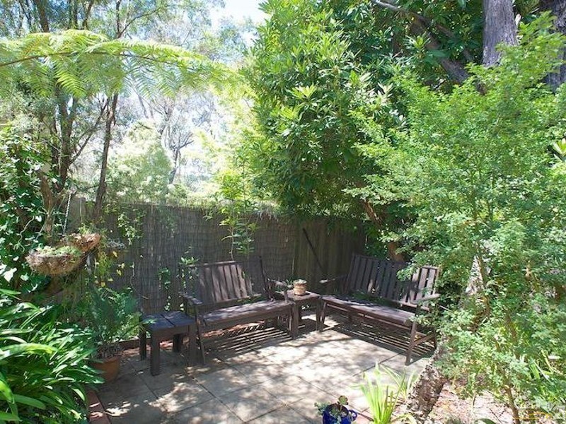 8 Stuarts Road, Katoomba NSW 2780