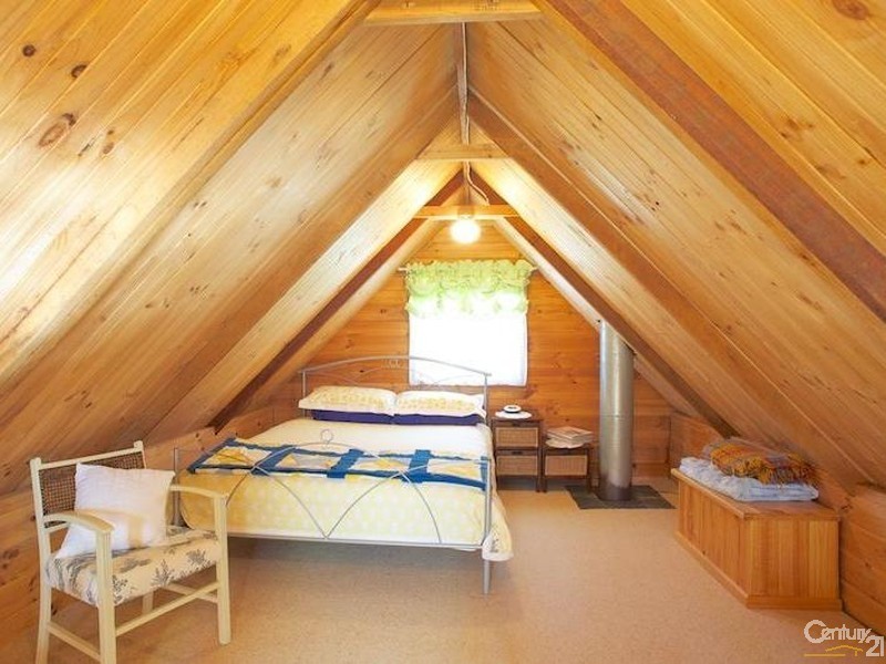 38 Sinclair Crescent, Wentworth Falls NSW 2782