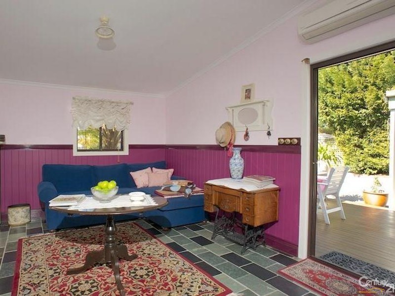 38 Sinclair Crescent, Wentworth Falls NSW 2782