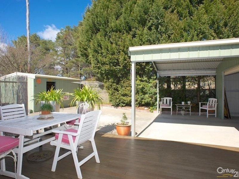 38 Sinclair Crescent, Wentworth Falls NSW 2782