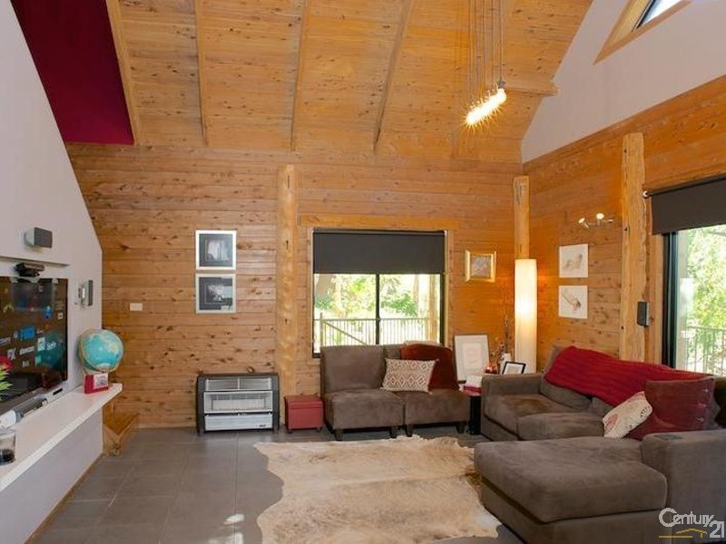 72  Sixth Avenue, Katoomba NSW 2780