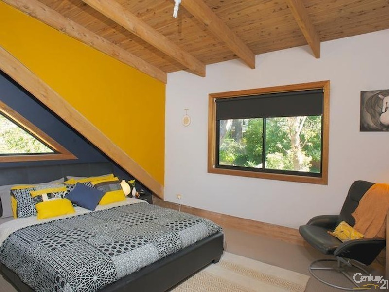 72  Sixth Avenue, Katoomba NSW 2780