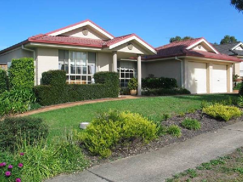 27 Perkins Drive, Kellyville NSW 2155